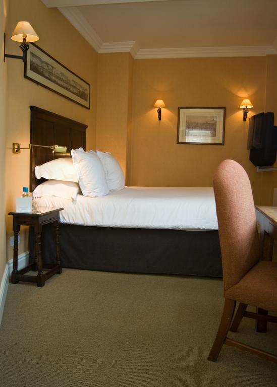 The Old Bridge Hotel Huntingdon Quarto foto